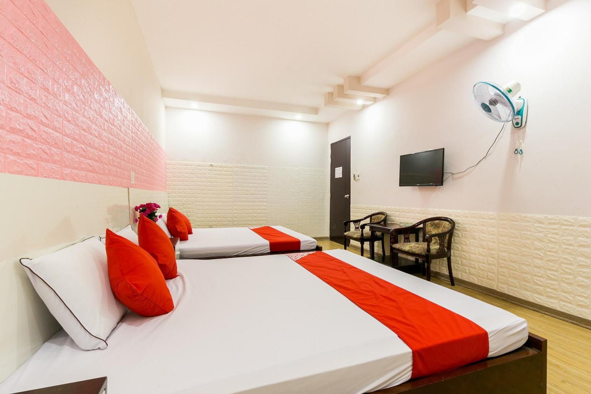 Oyo 373 Habana Hotel Ho Chi Minh City Exterior photo