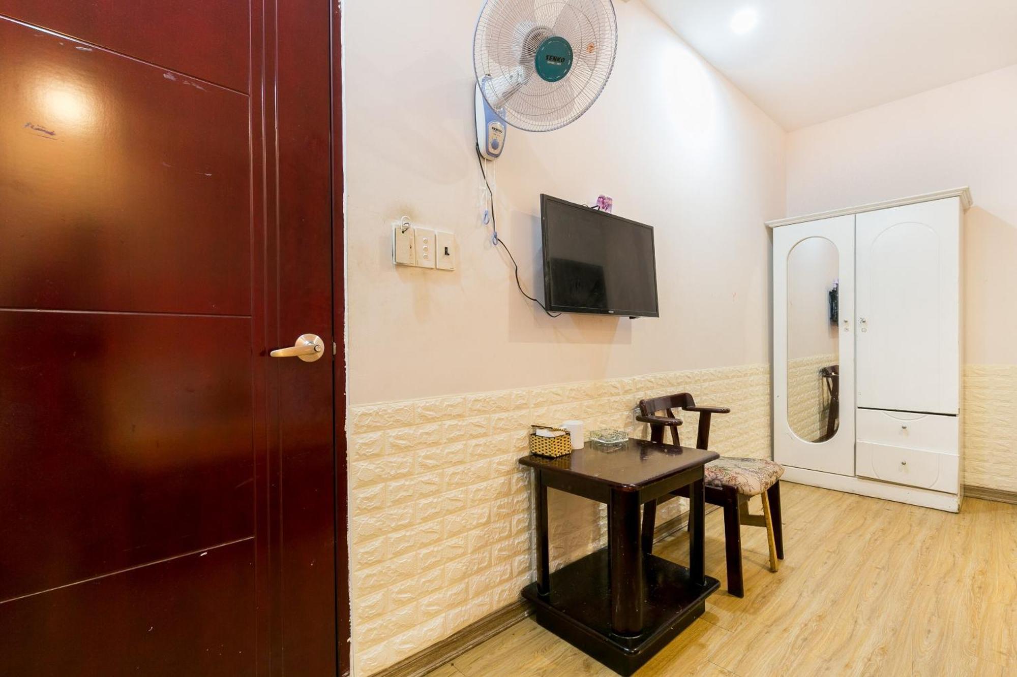 Oyo 373 Habana Hotel Ho Chi Minh City Exterior photo